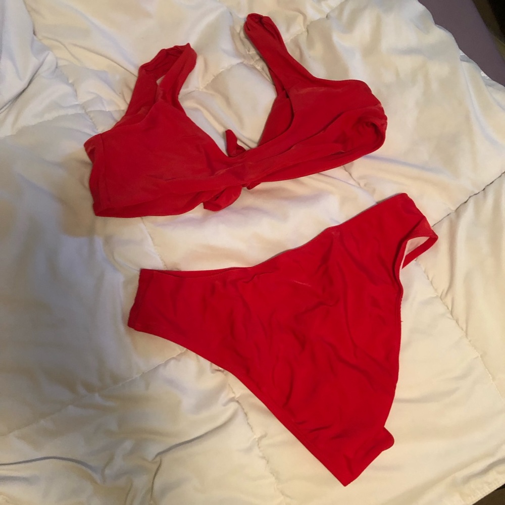 NEW Tie Front Red Cheeky Bikini - Picture 4 of 4
